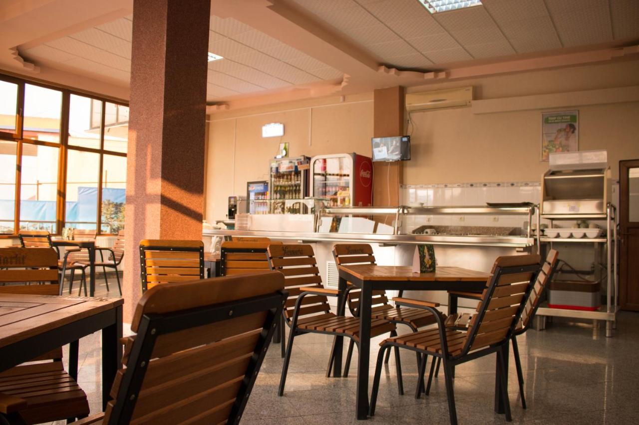 N&S Hotel Barlad Bîrlad Екстериор снимка